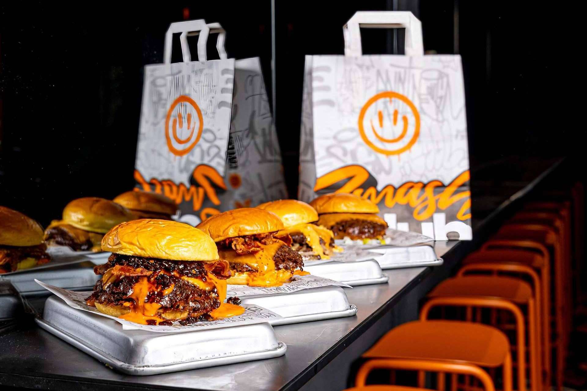 Smash Club By Briochef, un lugar de excelencia para los amantes de las hamburguesas Smash