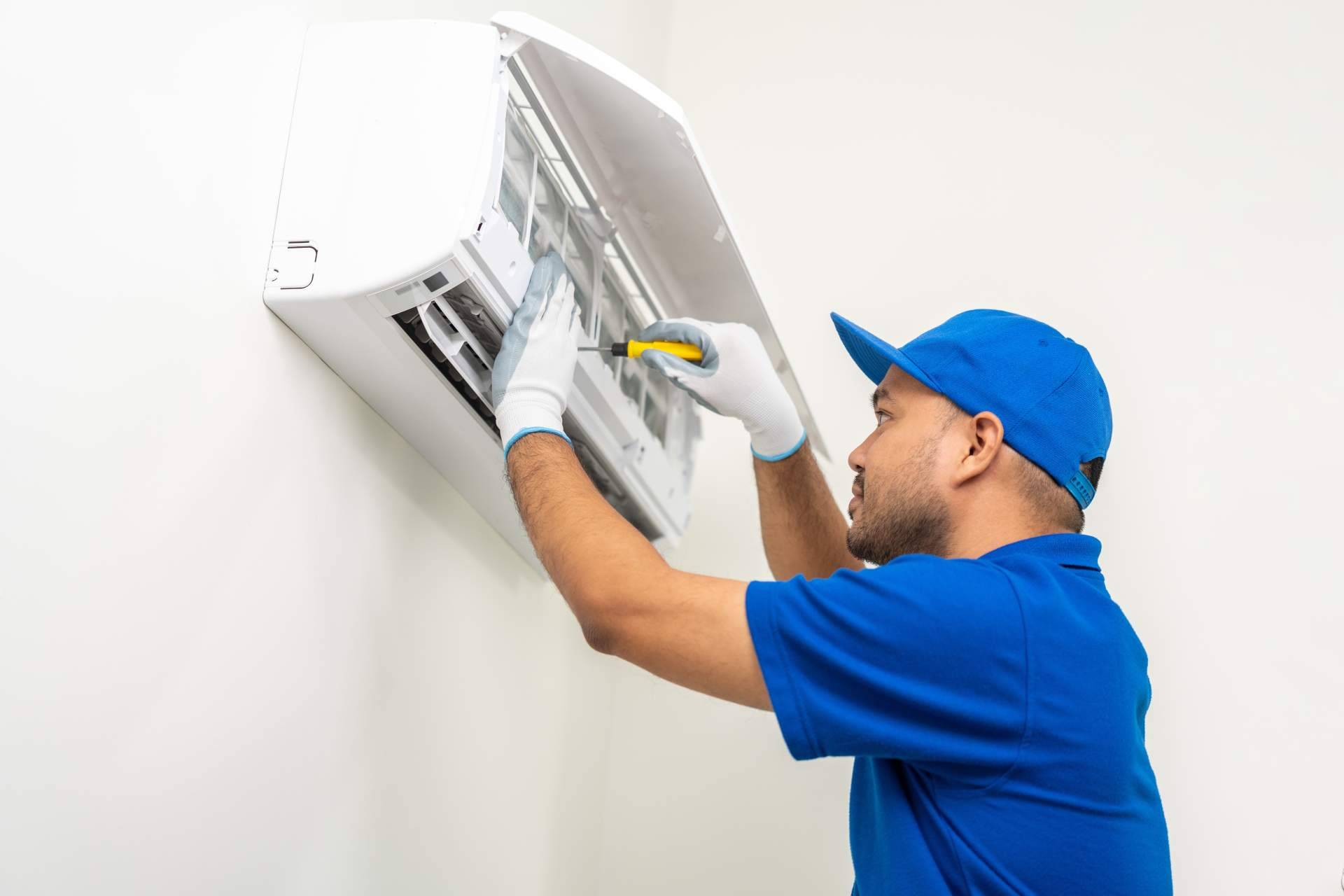 Manitas a Domicilio y su servicio de instalación y mantenimiento de aire acondicionado en Barcelona