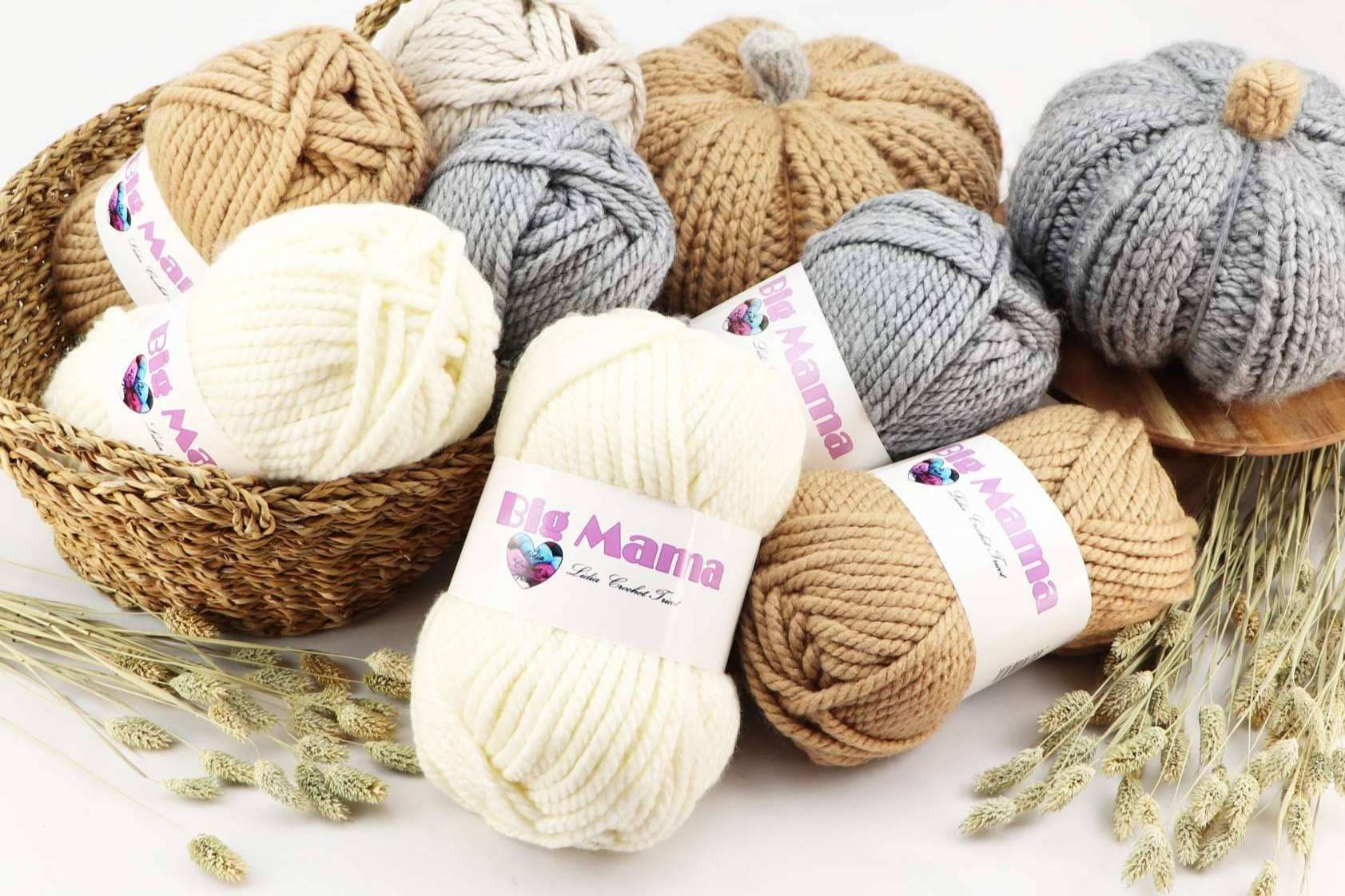 Cómo seleccionar el hilo perfecto para cada proyecto de tricot