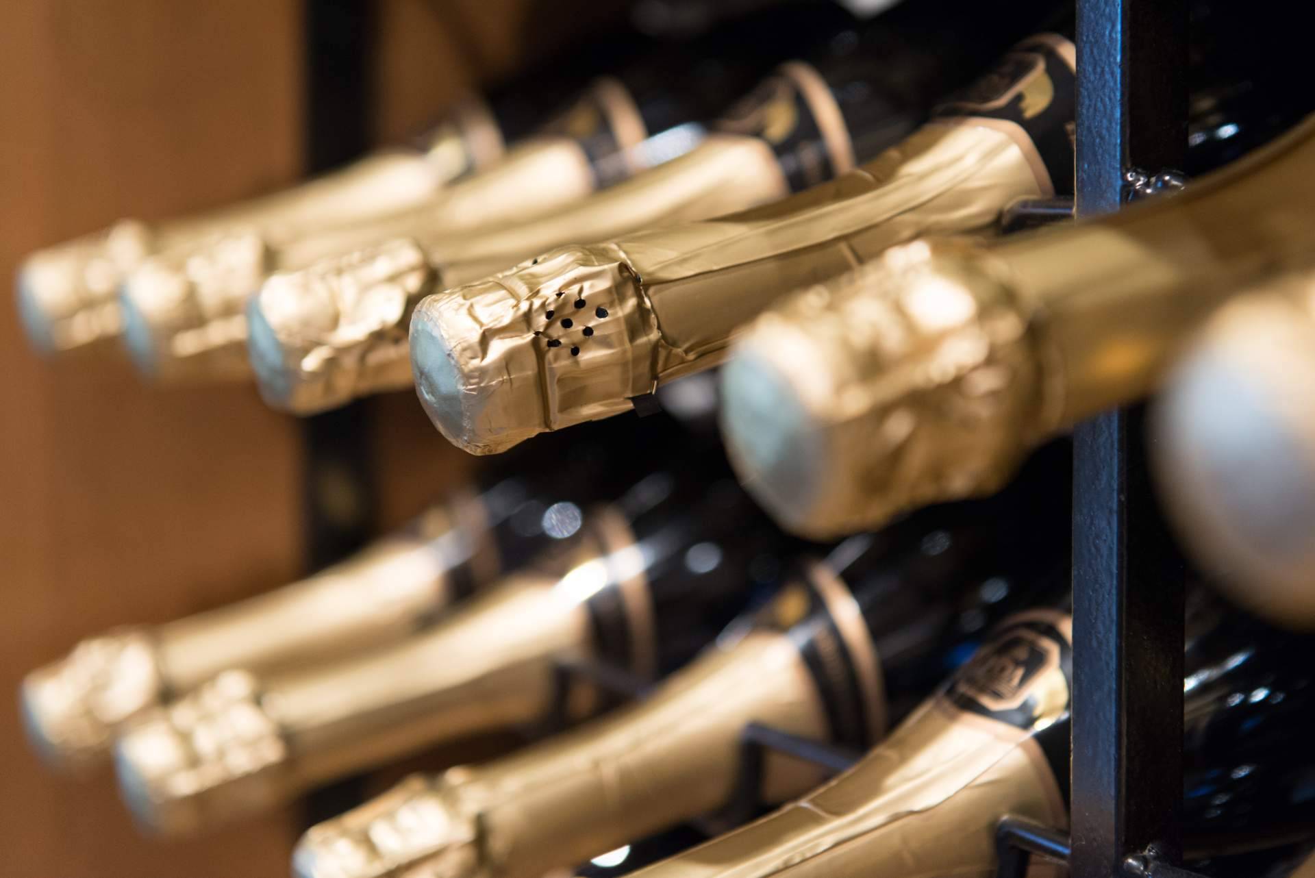 Los exquisitas cavas de Robert J. Mur que se pueden adquirir en Nature Lovers Wines