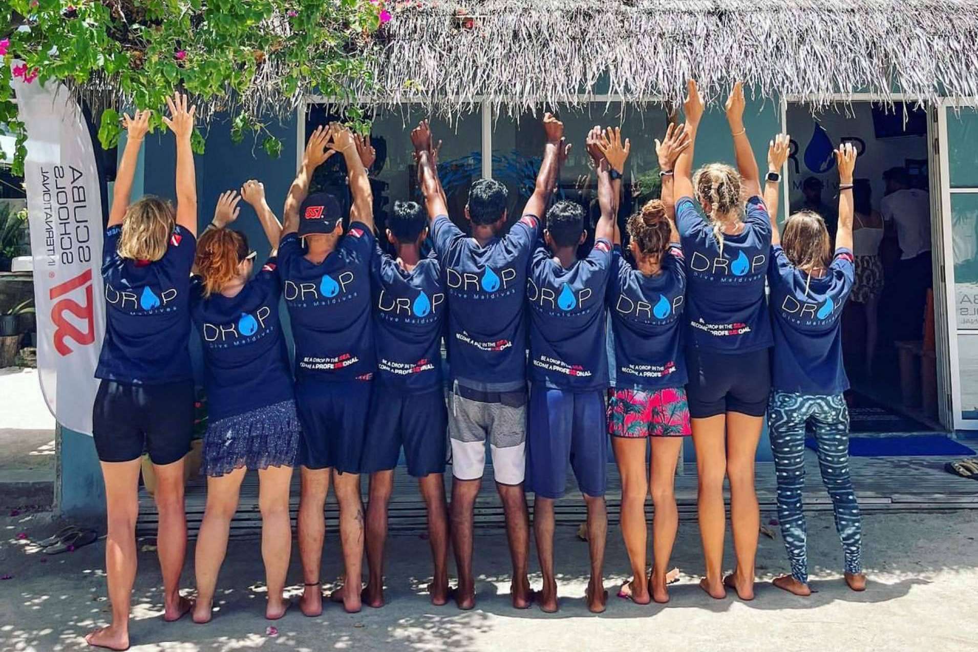 Drop Dive Maldives destaca por sus instructores multilingües