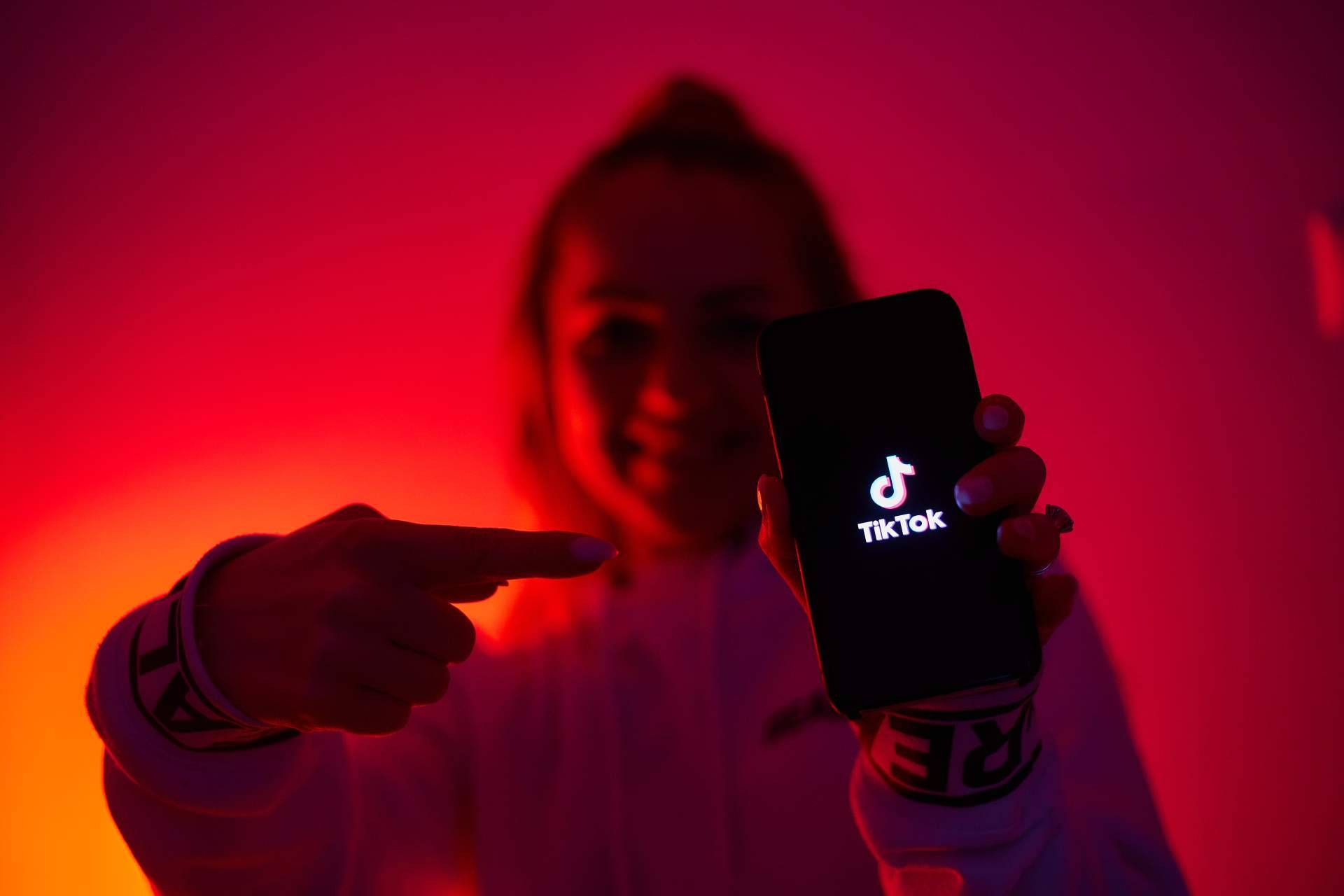 Universal Media lidera estrategias de marketing en TikTok para el mercado guatemalteco