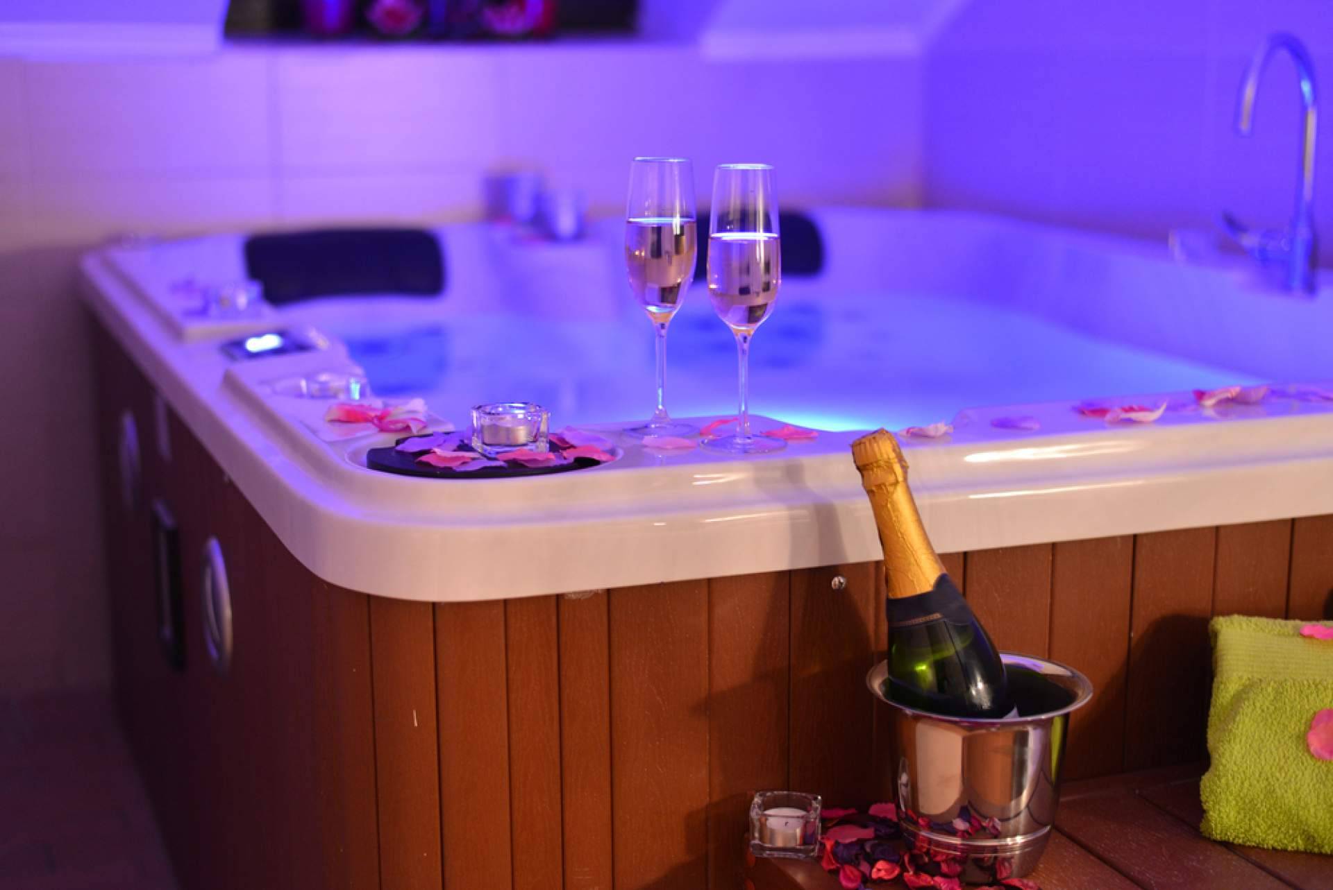 Iluminación para piscina, calidad y diseño adaptados a proyectos profesionales