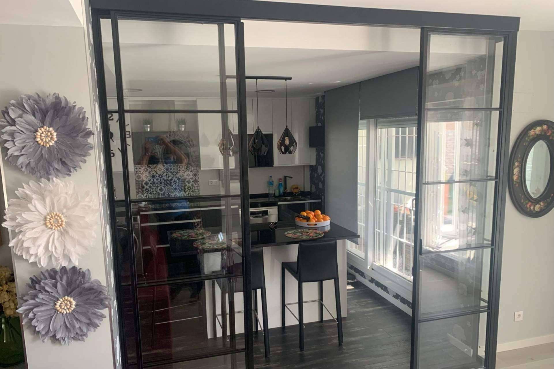 Cerrajería Aimet impulsa el diseño industrial con su gama de puertas y ventanas de hierro y cristal