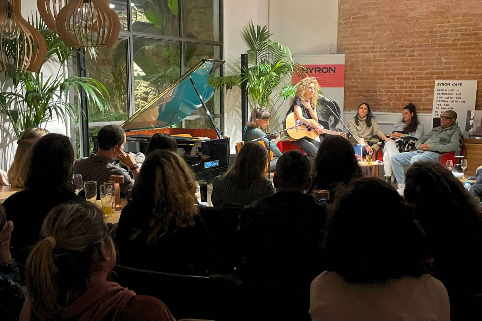 Byron Librería se consolida como sala de referencia para conciertos y música en vivo en Barcelona