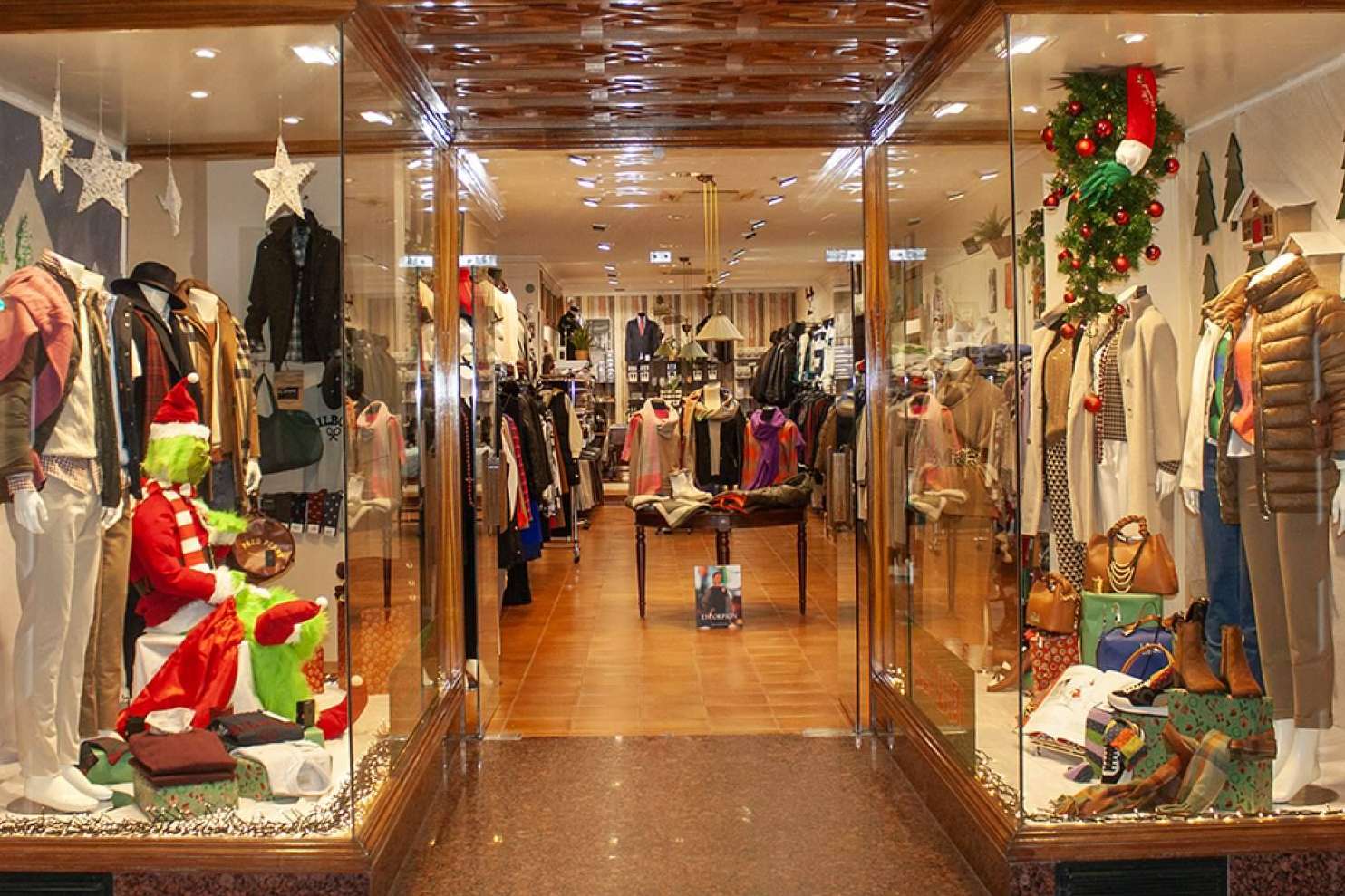 Inspiración para los regalos de Navidad, moda para hombre y mujer en Enrique Pellejero