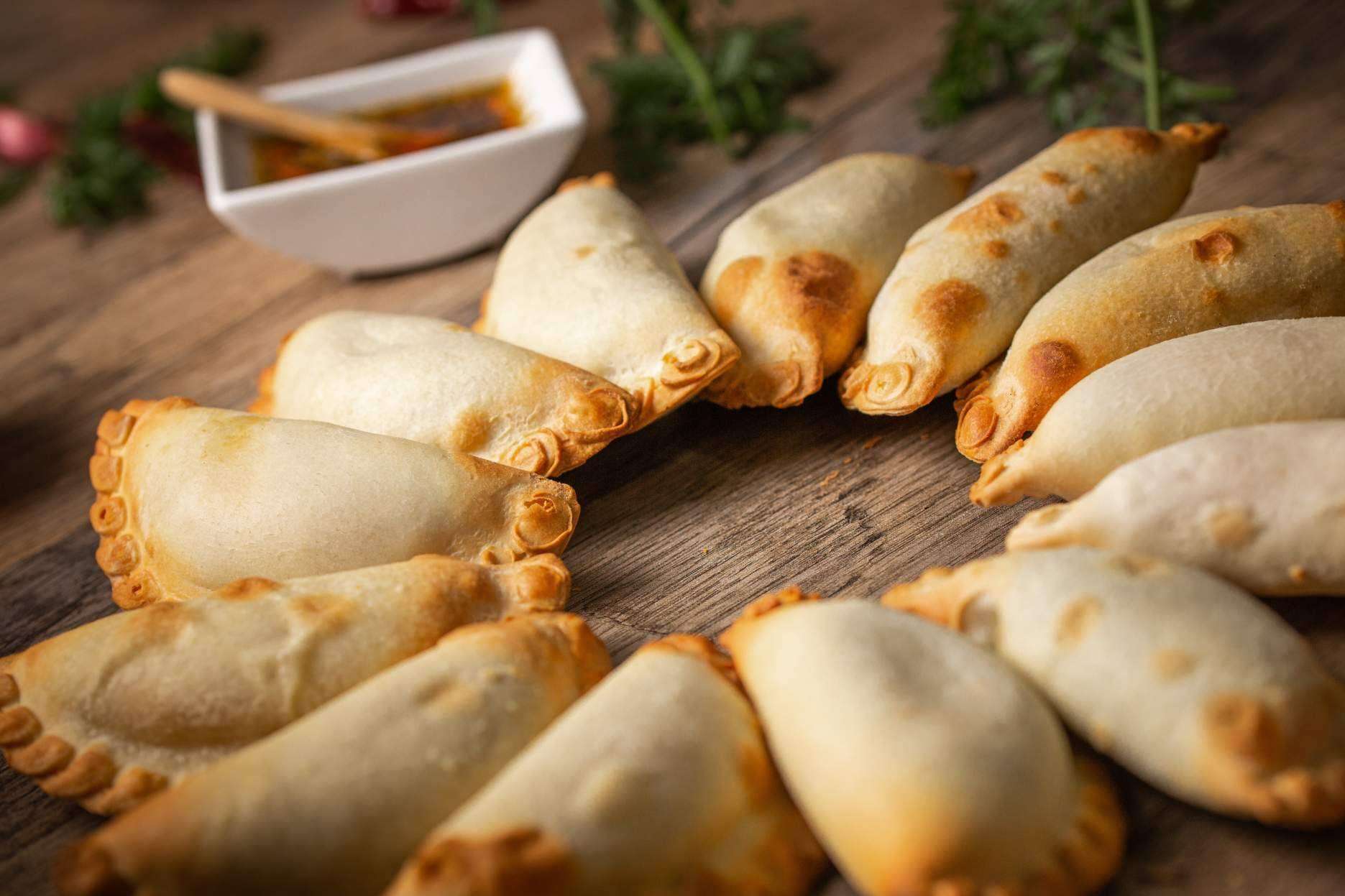 El sabor de las auténticas empanadas argentinas llega a más rincones con la distribución de Empanadas El Rosario