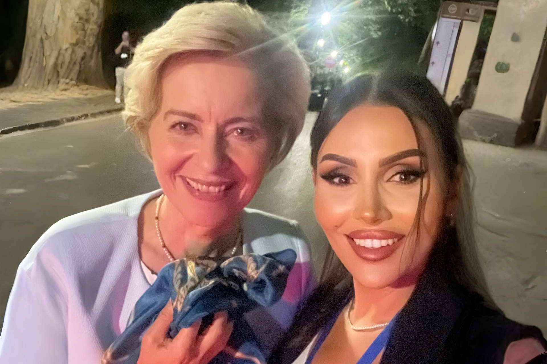 El regalo que Ursula von der Leyen recibió en la Alhambra y que terminó siendo protagonista en la cumbre