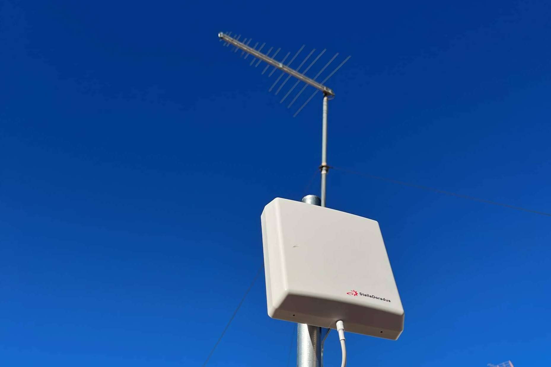 Antenistas Valencia ofrece servicios profesionales de instalación y reparación de antenas