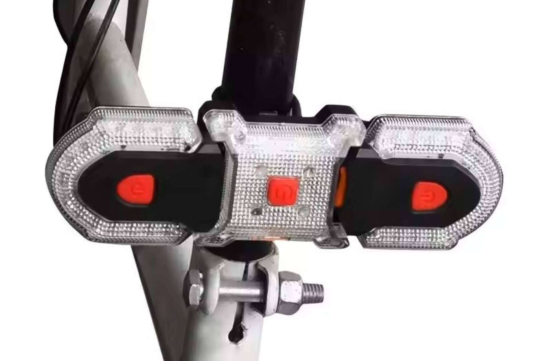 ALPA Equipos de Seguridad impulsa el uso de luces intermitentes en bicicletas como medida clave de prevención vial