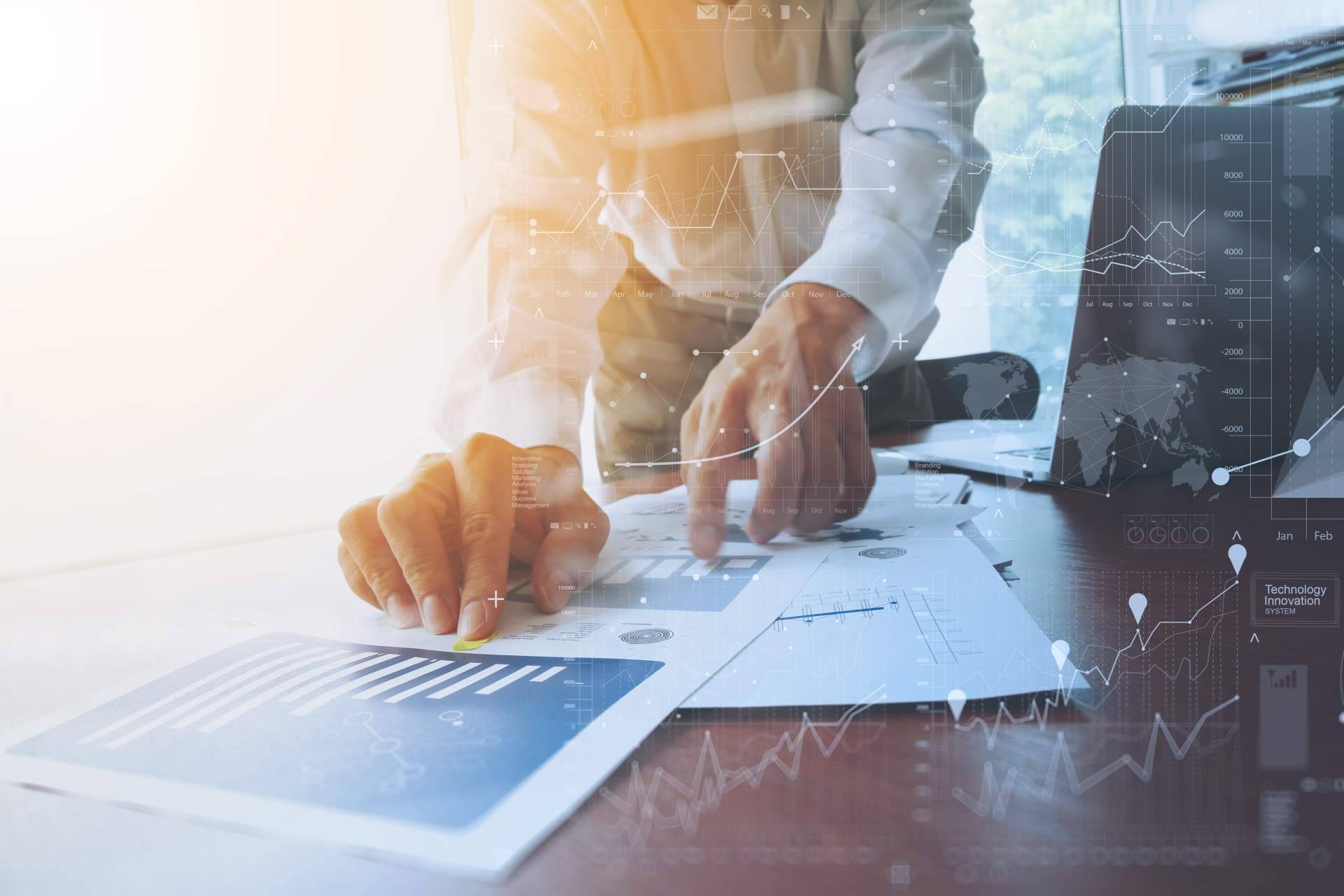Contar con un asesor financiero freelance facilita una gestión empresarial más tranquila