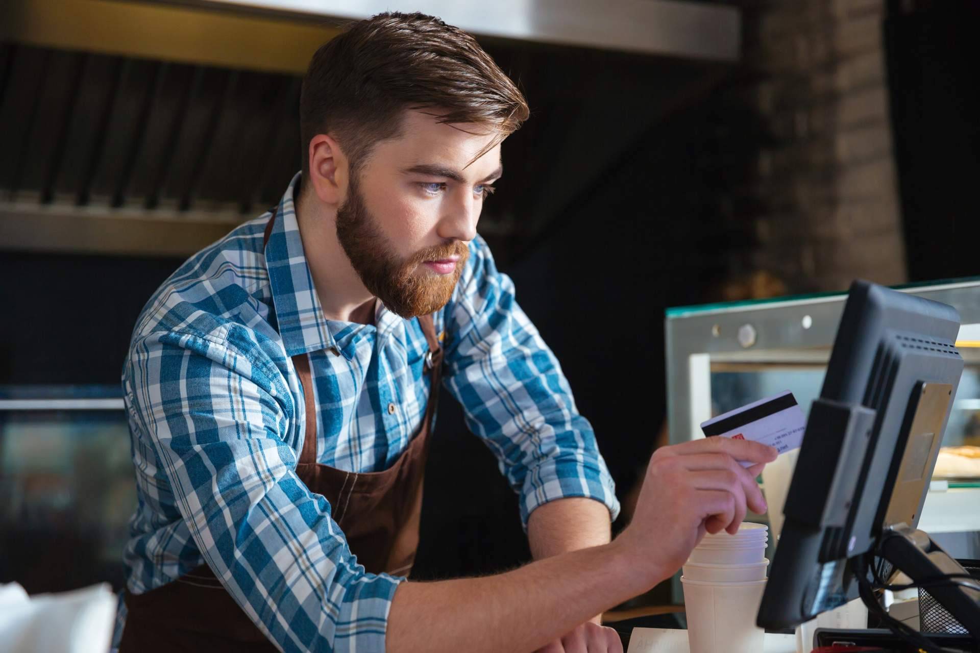 Albira Solutions acompaña al sector retail en su digitalización con proyectos de alto impacto operativo