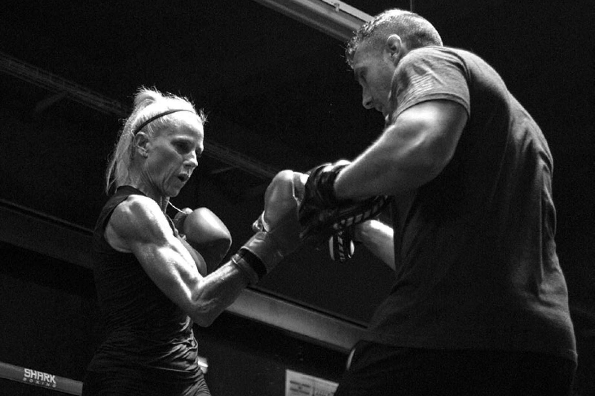 Entrenamiento personalizado de boxeo y crossfight, la fórmula de Entrena en Barcelona