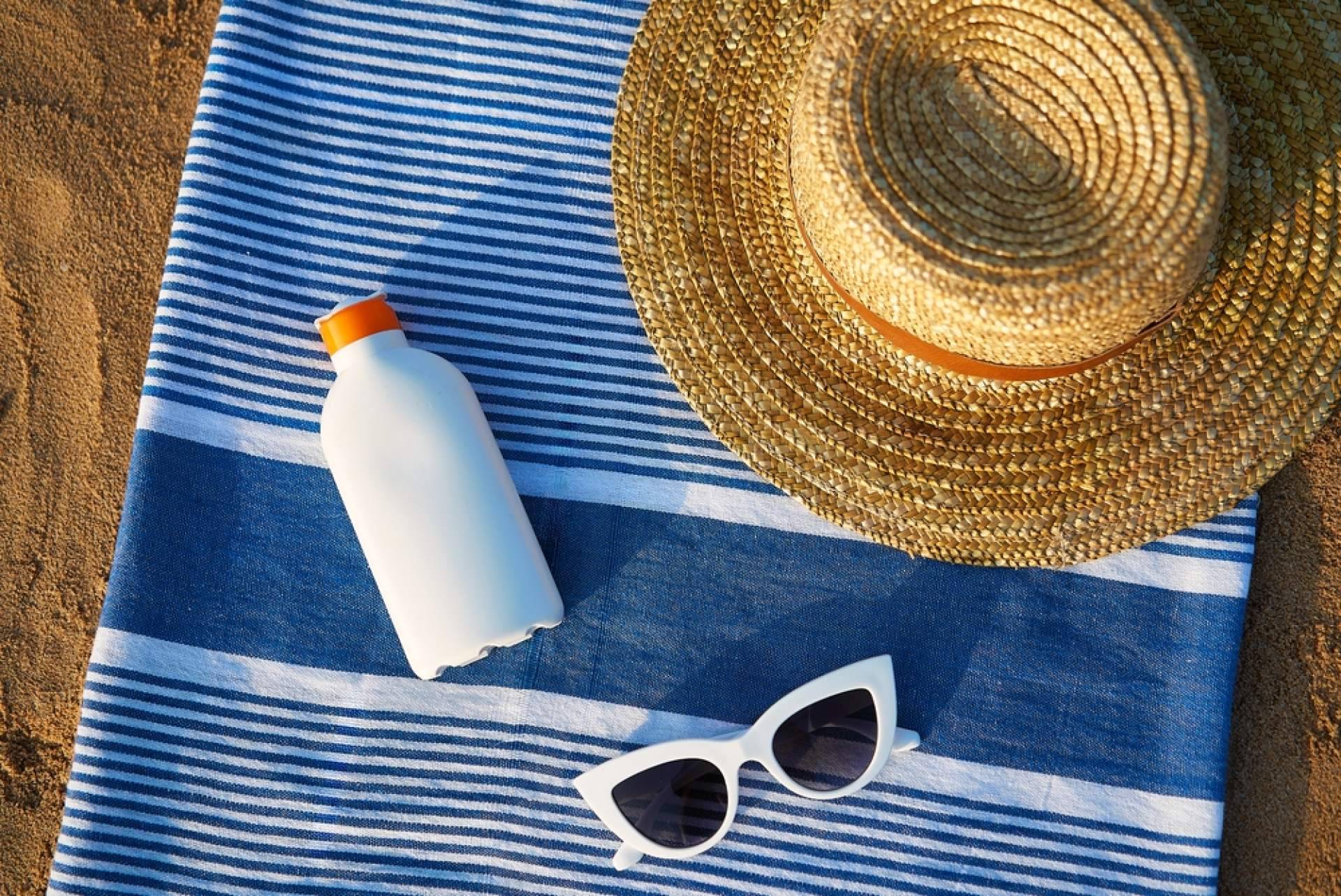 Cuidado solar personalizado con los protectores solares de Tus Compras de Confianza