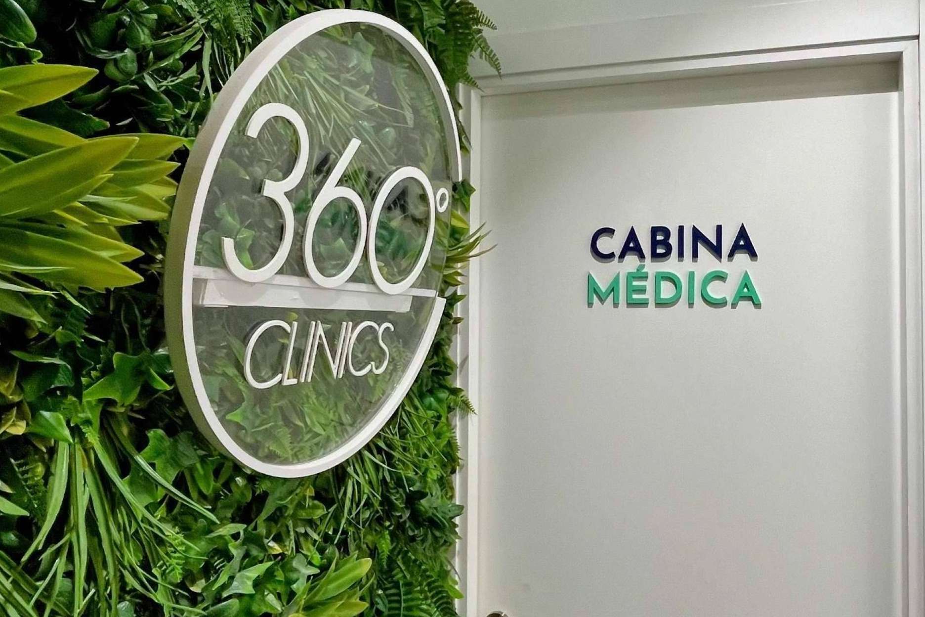 360Clinics lanza EyEvolution 360, el tratamiento de blefaroplastia para un rejuvenecimiento ocular inmediato