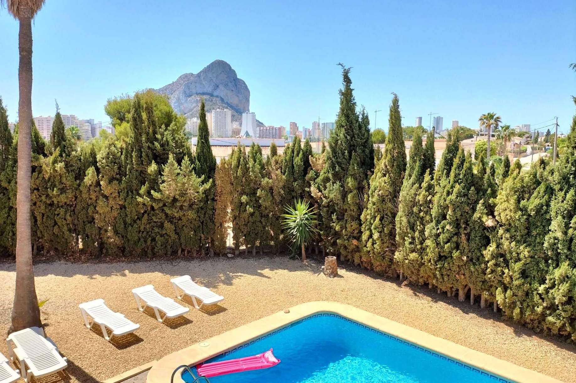 Villas con encanto y piscina en Calpe, disponibles con Alquileres Agatha Martínez