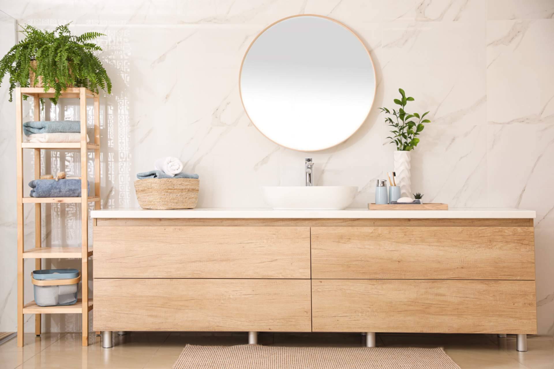 Diseño nacional y servicio completo, Balnearian presenta su gama de muebles de baño y platos de ducha