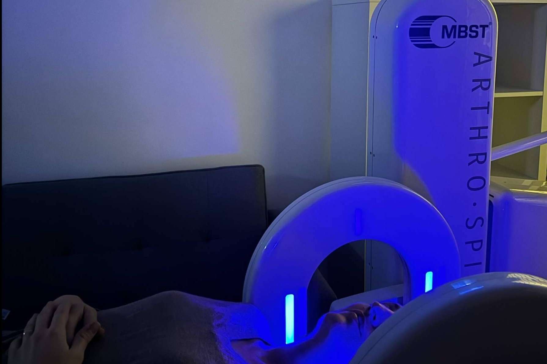 Tratamientos sin dolor y tecnología de vanguardia, la propuesta de Fisiohand en Griñón