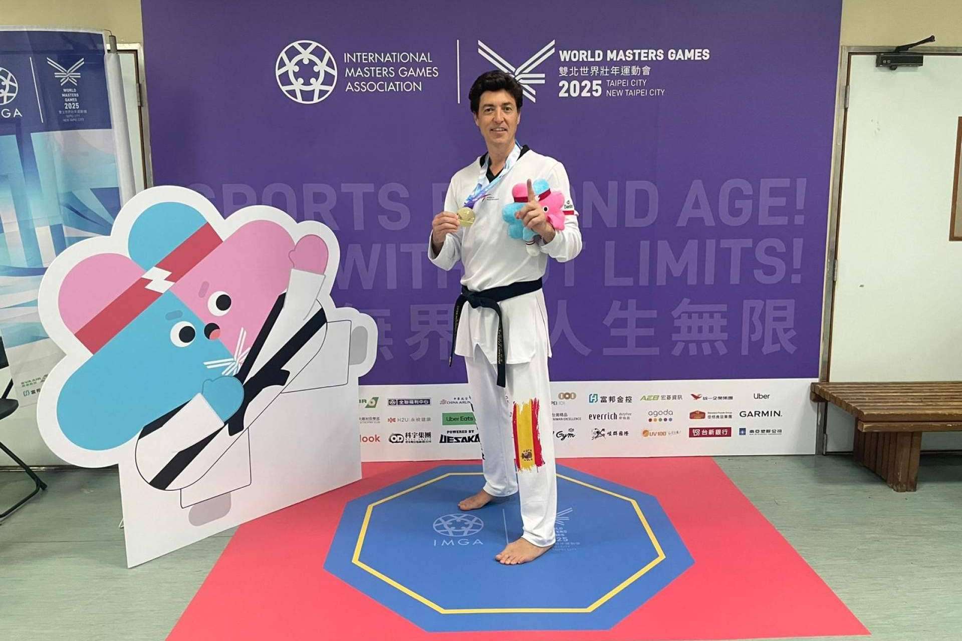 Jorge Pradas Chacón Campeón del Mundo de Taekwondo 2025