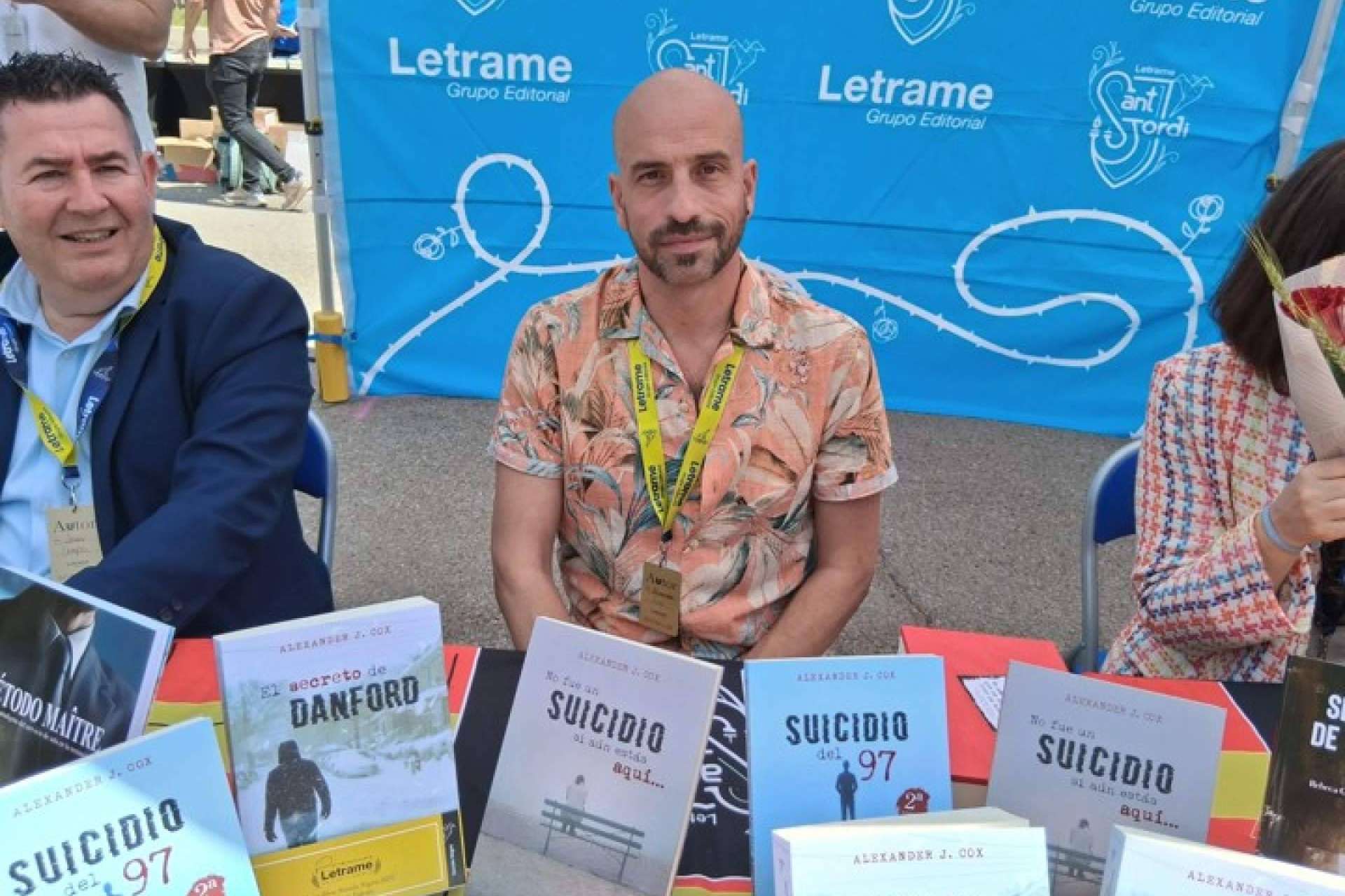 Letrame celebra Sant Jordi con firma de autores y recoge opiniones de lectores sobre sus publicaciones