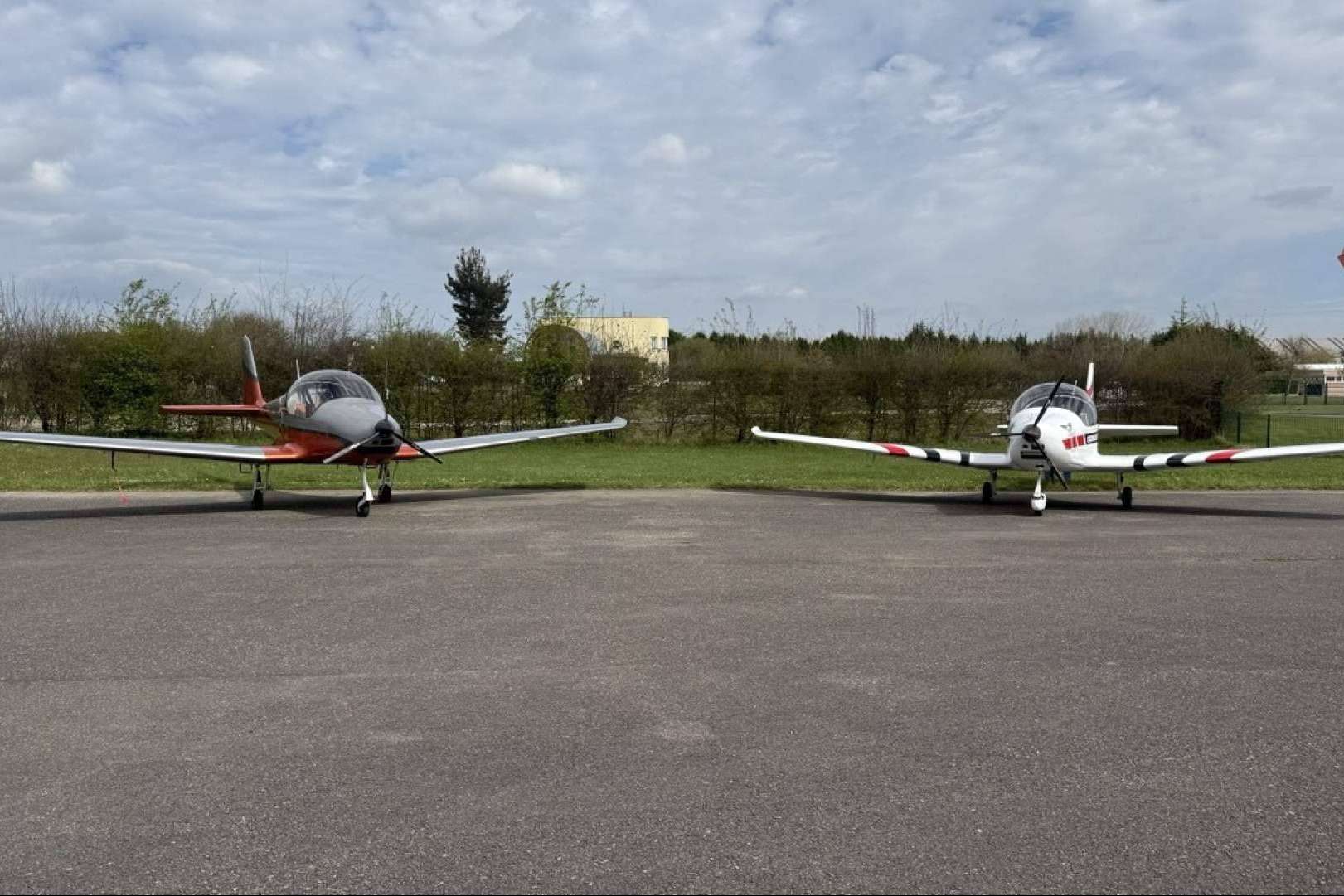 El vuelo recreativo se profesionaliza con la propuesta 'Piloto por un día' de Asturfly