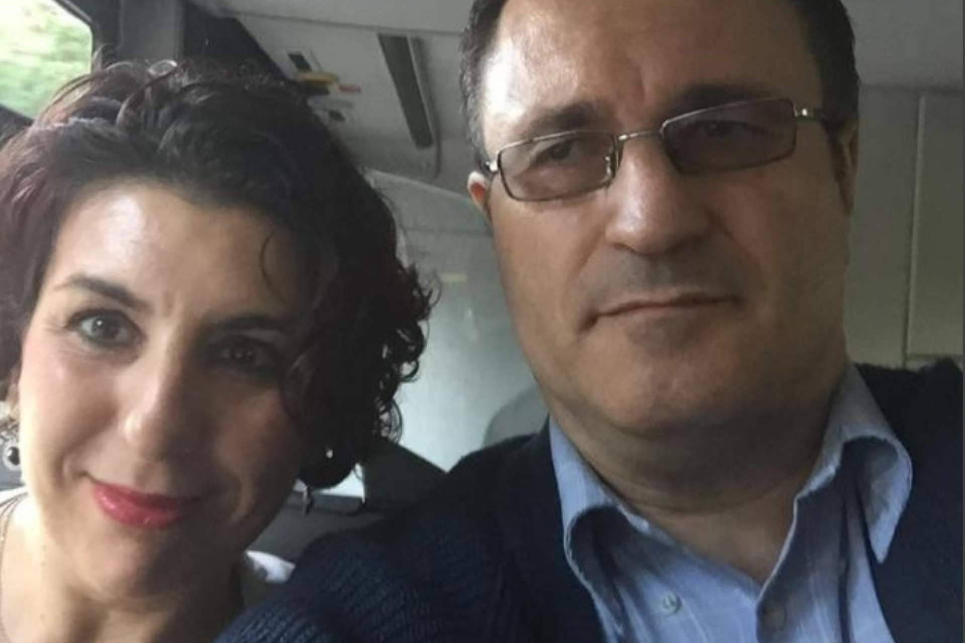 Adela Schendel y Luis González Serra presentan 'La pieza que falta; Una vida a ras de suelo'