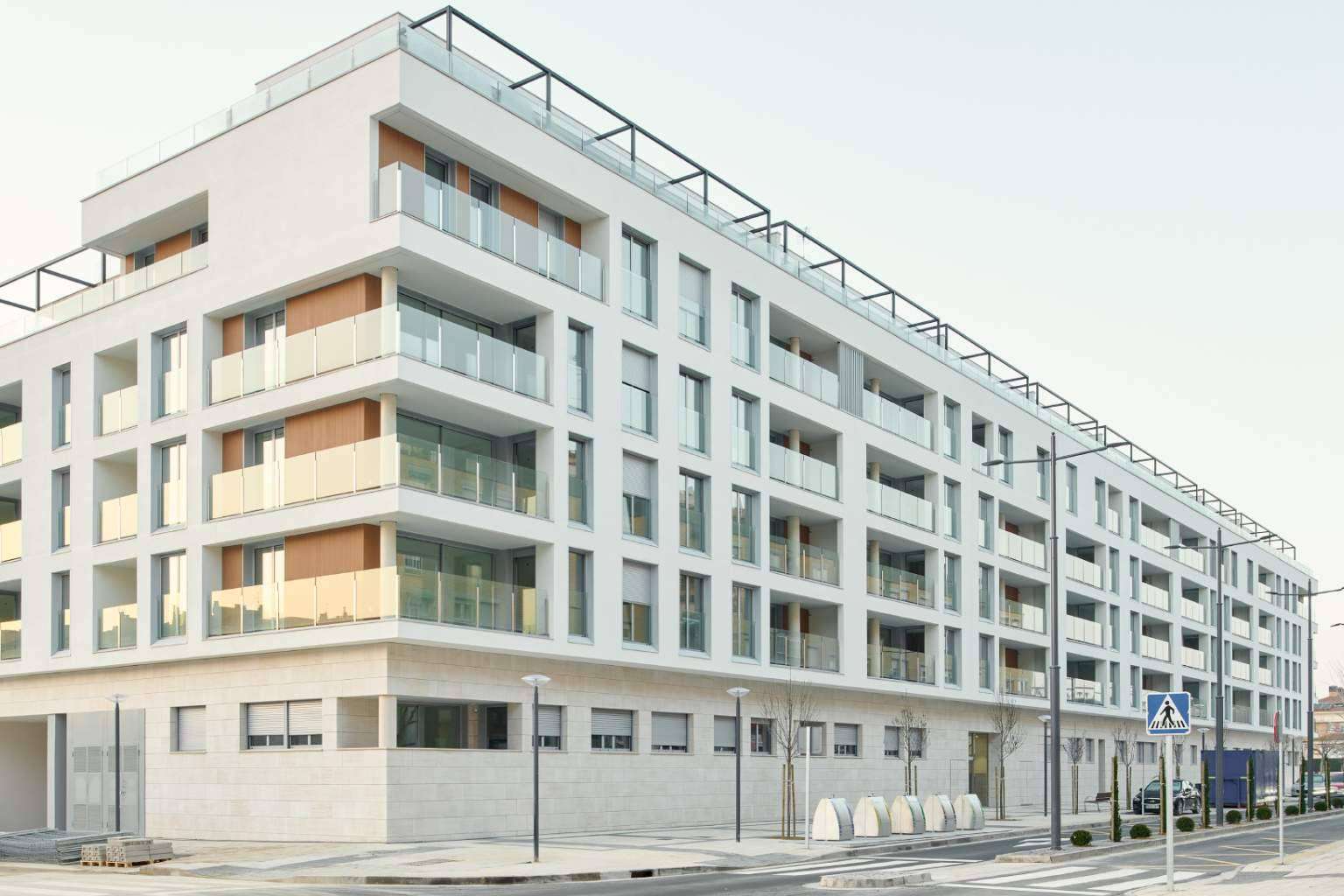 PROHABITAT impulsa casas sostenibles con eficiencia energética y diseño moderno