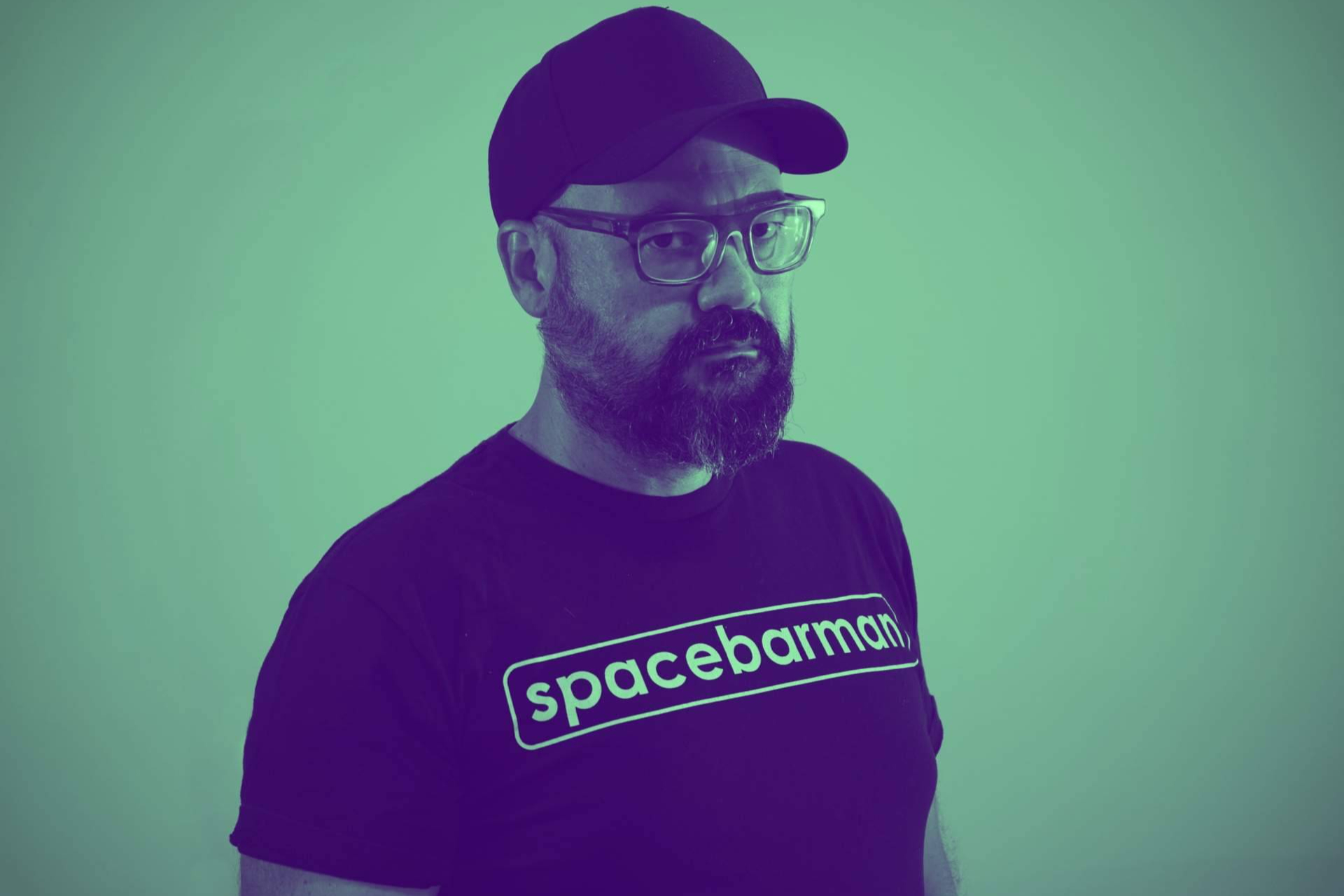 SPACEBARMAN presenta nuevo single, 'Sometimes we go to dark places'