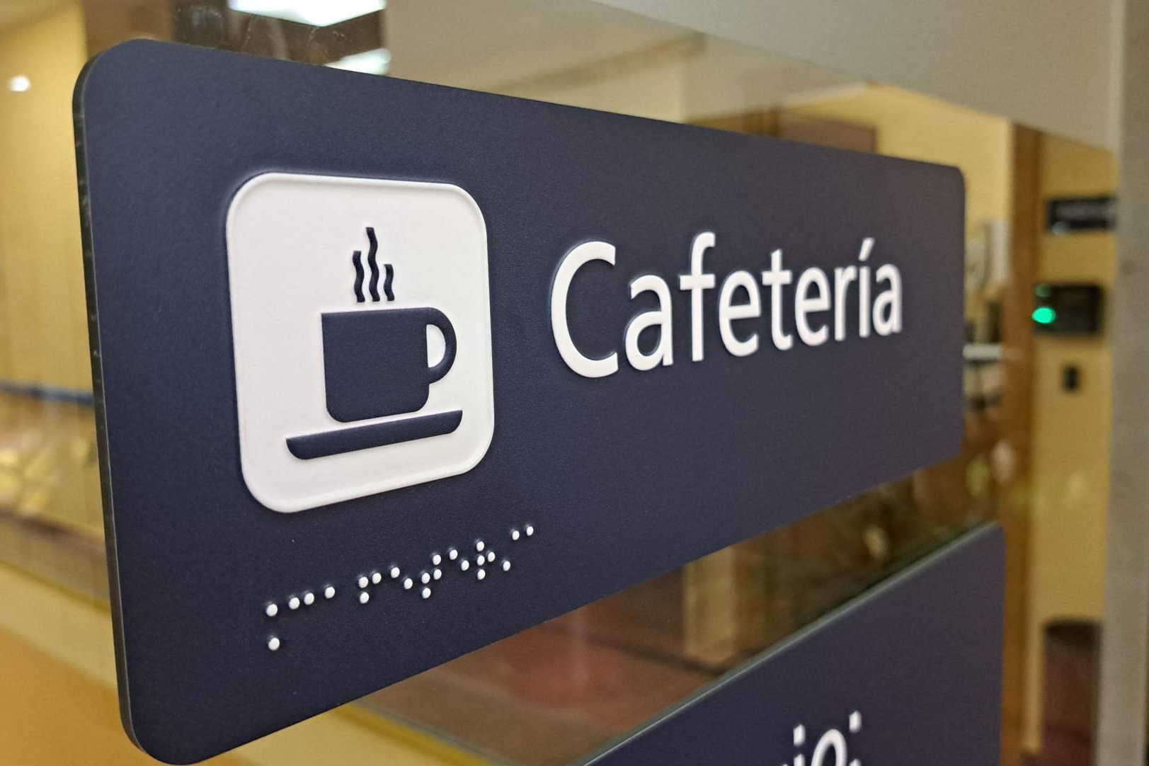 Señalización accesible que transforma espacios; Databraille impulsa entornos inclusivos con soluciones en Braille