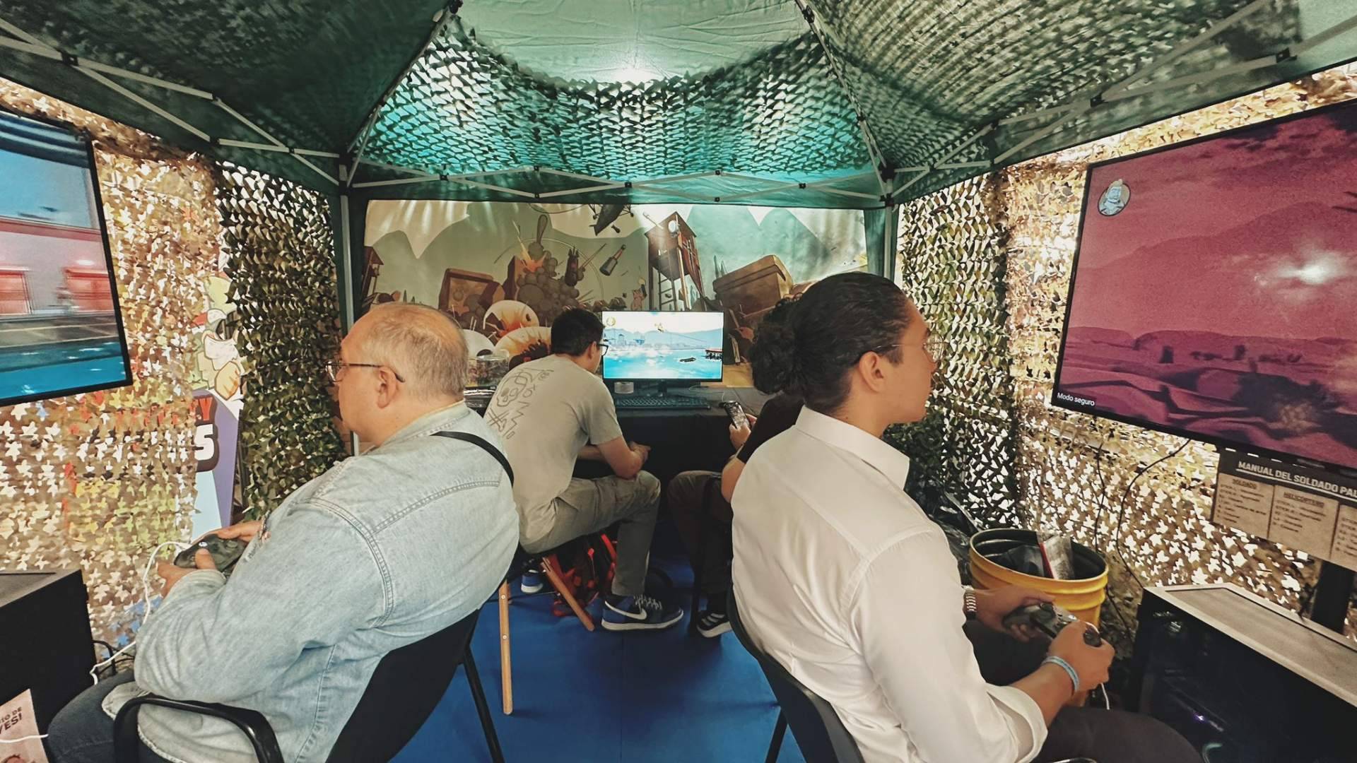 Universal Arts School impulsa la formación en videojuegos profesional; talento en proyectos reales como Army Moves