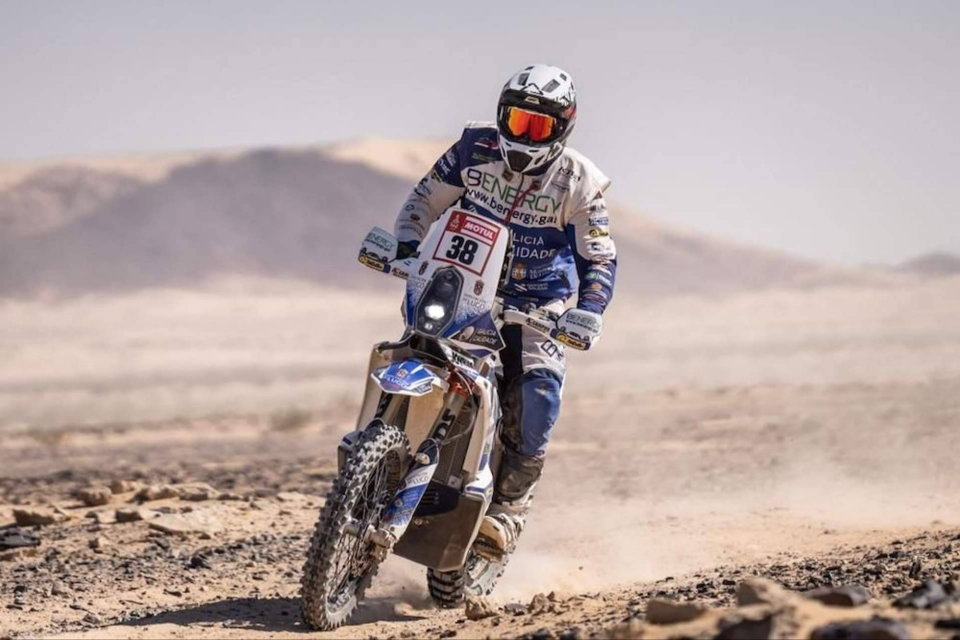 Equipaciones resistentes y personalizadas; así se posiciona ADHESIVOSEMBARRADOS en el sector del motor