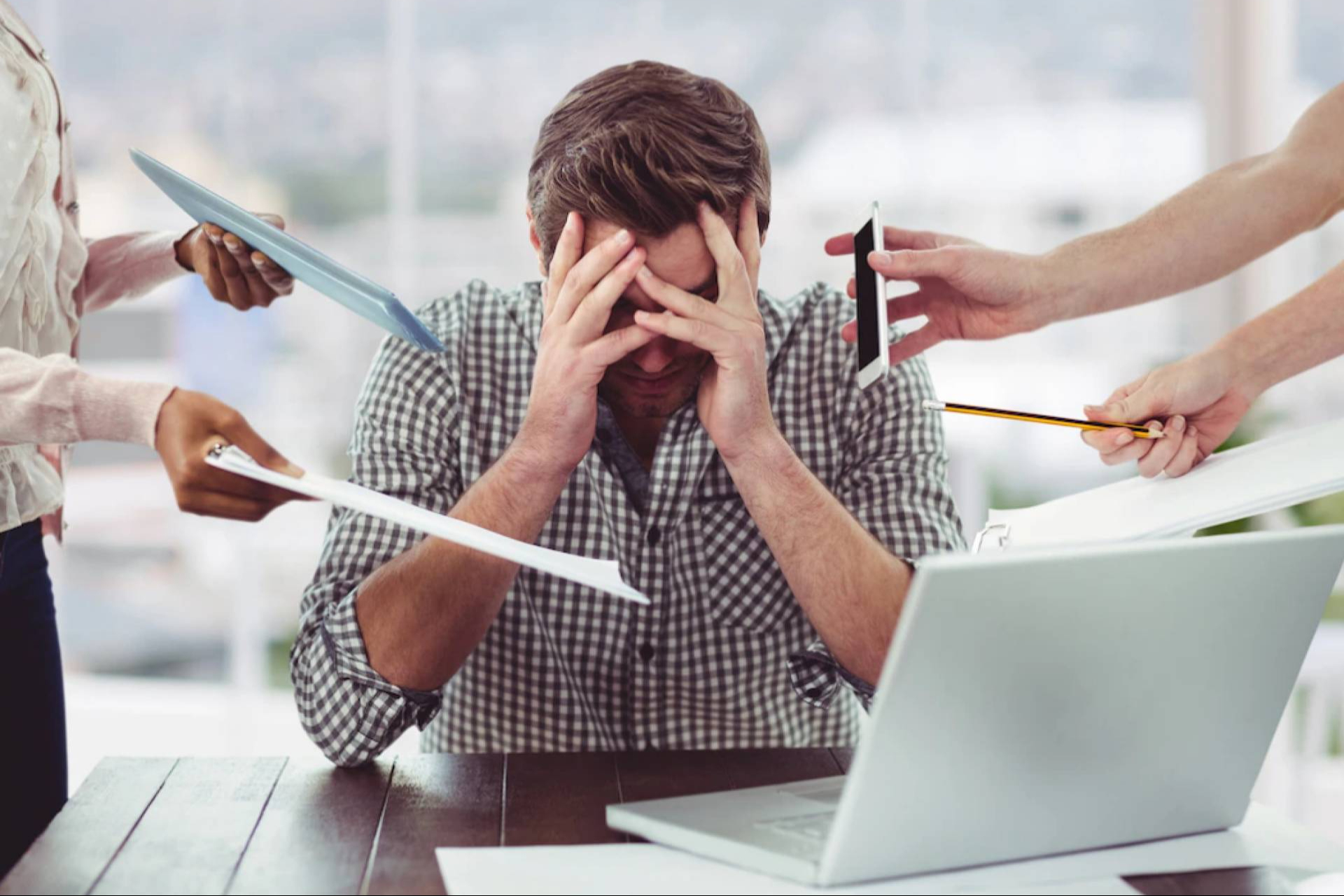 Prevenir el estrés laboral y el burnout, una vía para recuperar el bienestar en el entorno de trabajo