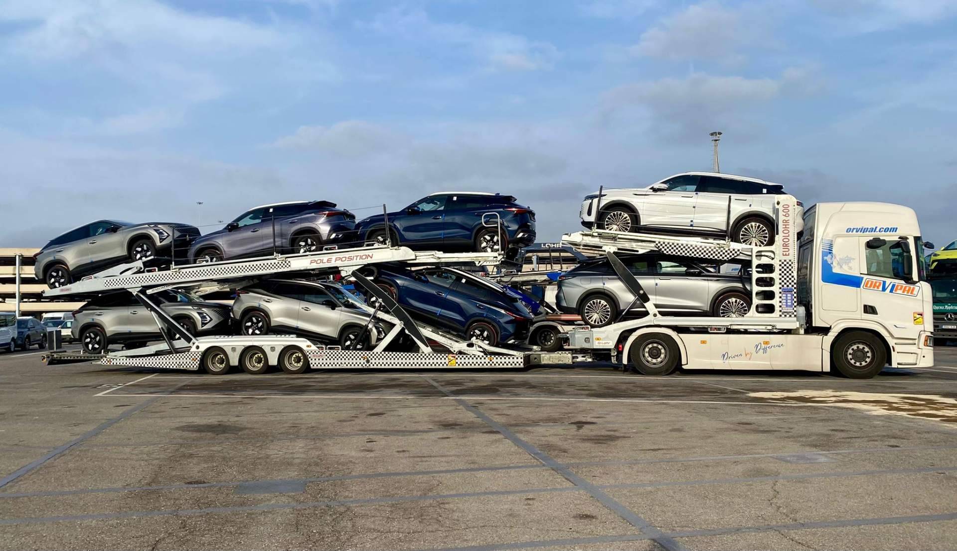 Soluciones multimodales para el transporte internacional de vehículos, la apuesta de Orvipal