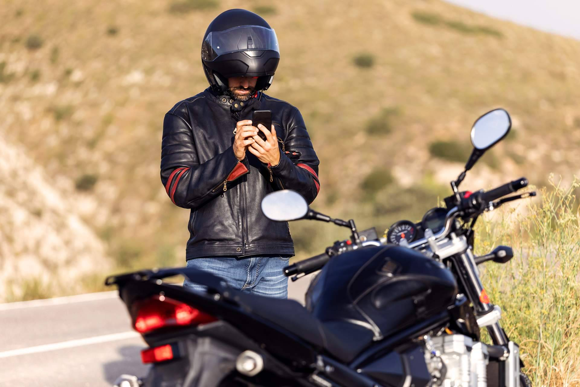 La mejor compañía de seguros de moto según su atención al cliente