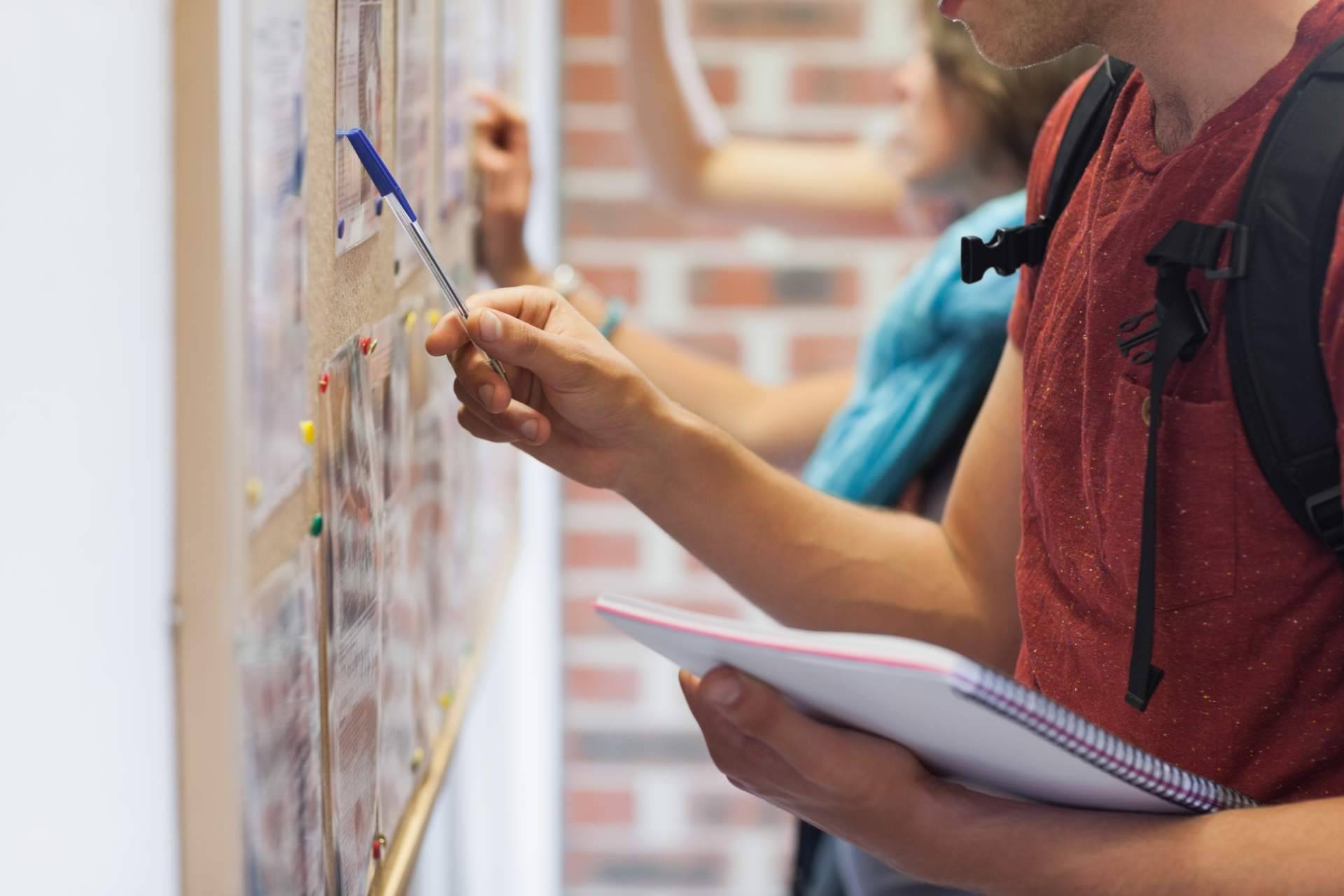 Másteres y posgrados a distancia impulsan la formación online de alto rendimiento en ENEB