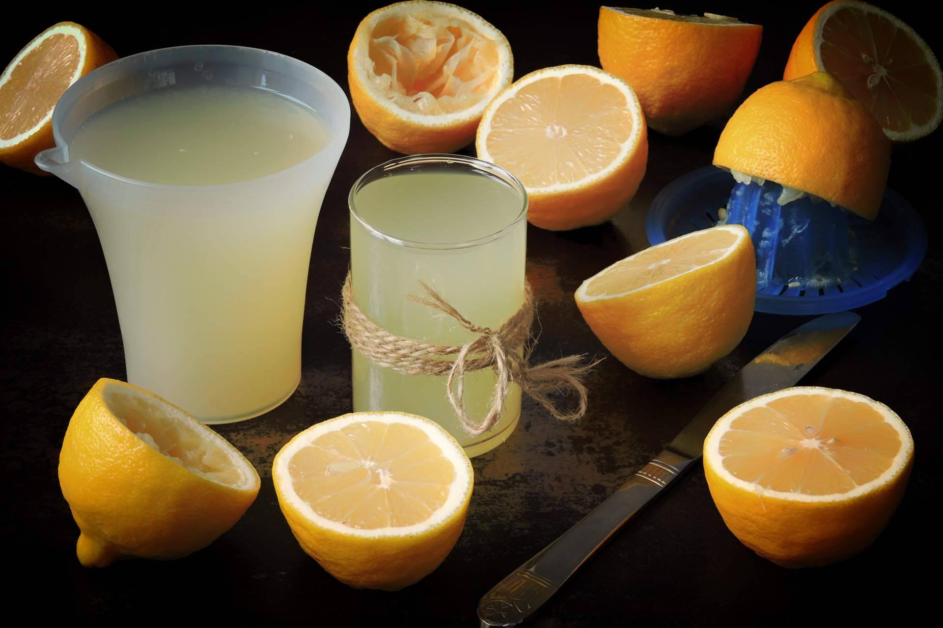 Sabor constante y gestión eficiente con zumo de limón para el canal Horeca