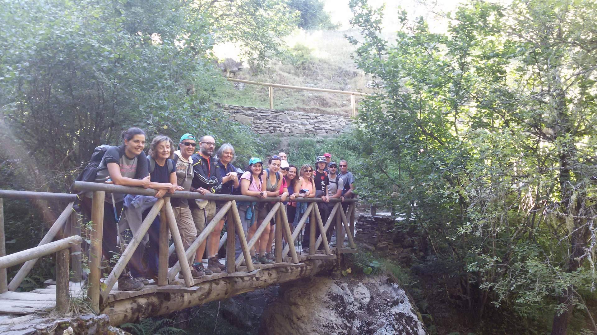 Vacaciones activas en familia en plena naturaleza