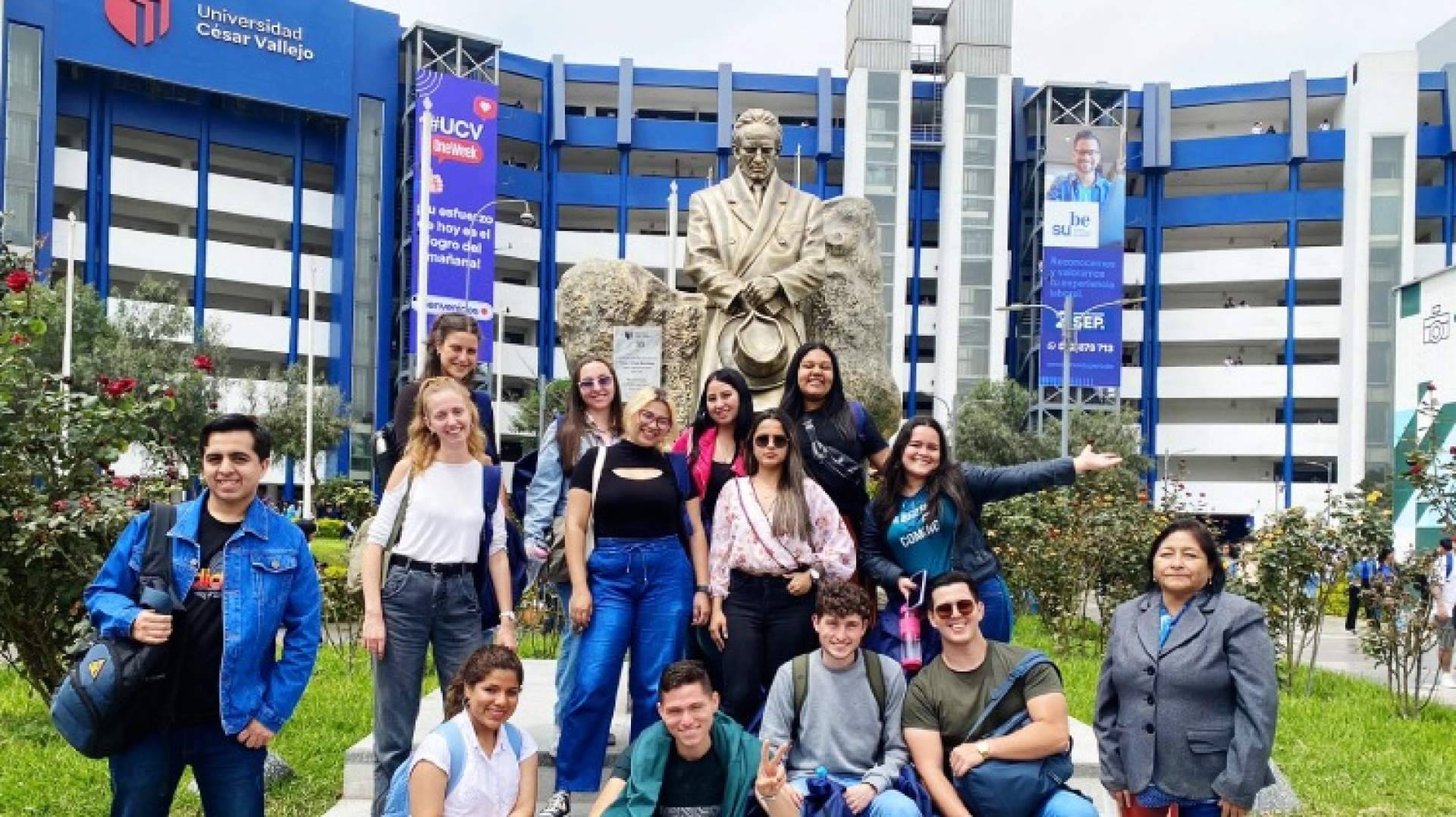 Carreras profesionales con becas y financiamiento para universitarios en Perú en la UCV