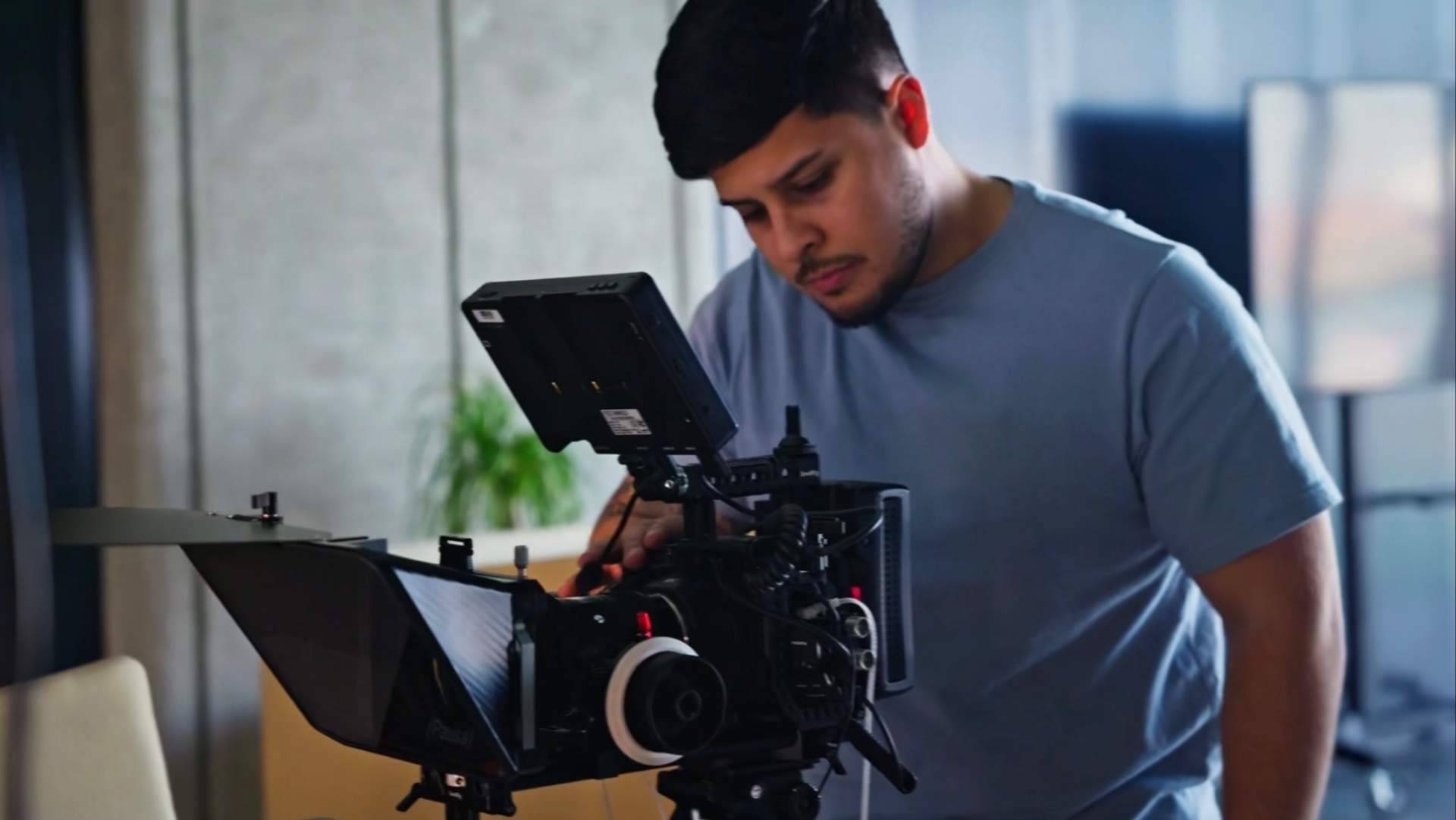 Agencia audiovisual en Madrid; la historia de Alex Filmmaker y su evolución hacia la creación de contenido estratégico