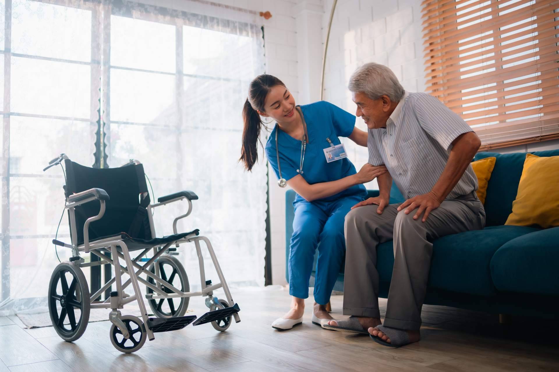 El reto de convivir con la esclerosis múltiple en casa de la mano de Inima Rehabilitación