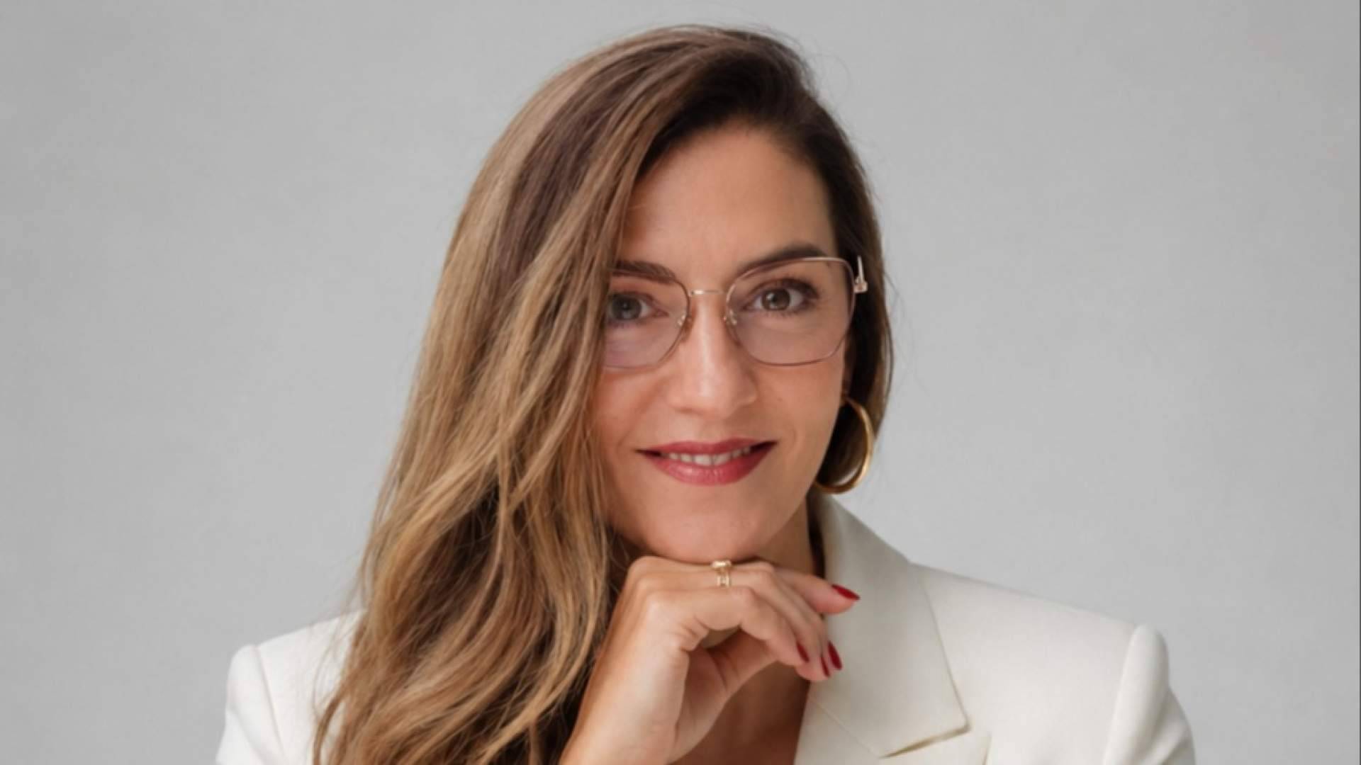 De empleada a CEO; La mujer que vio llegar tres revoluciones tecnológicas y ahora abre la puerta a quienes estaban a punto de rendirse